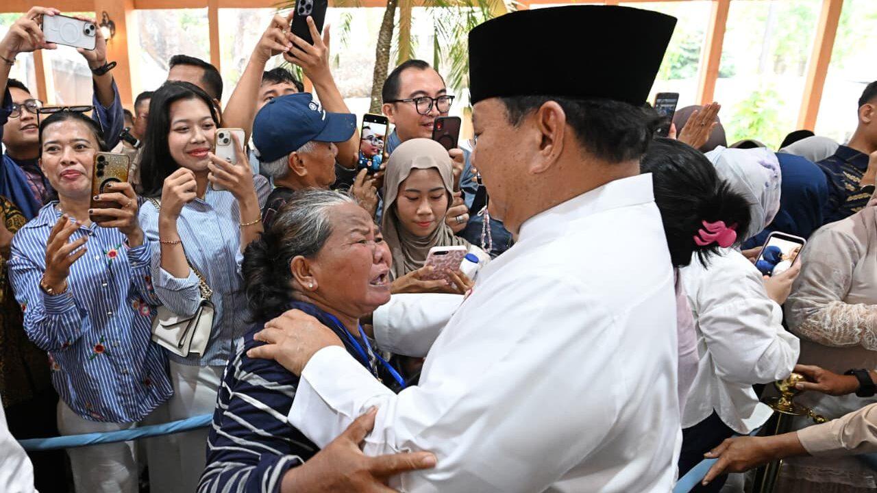 Momen Lebaran di Istana, Warga Haru dan Bahagia Bertemu Presiden Prabowo