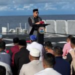Di Tengah Samudera Hindia, Prajurit KRI Prabu Siliwangi-321 Laksanakan Salat Idulfitri