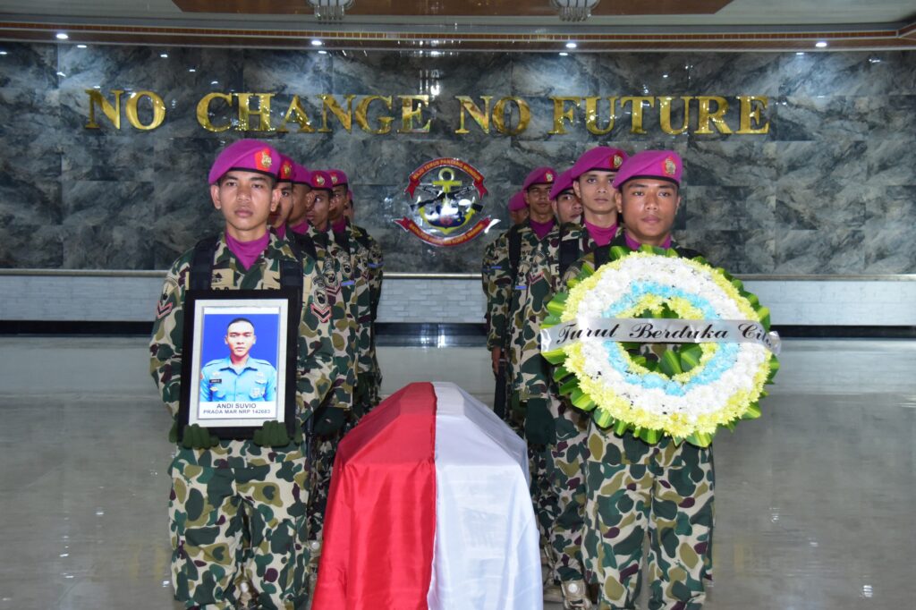Upacara Persemayaman dan Pelepasan Jenazah Pratu Marinir Anumerta Andi Suvio Berlangsung Khidmat