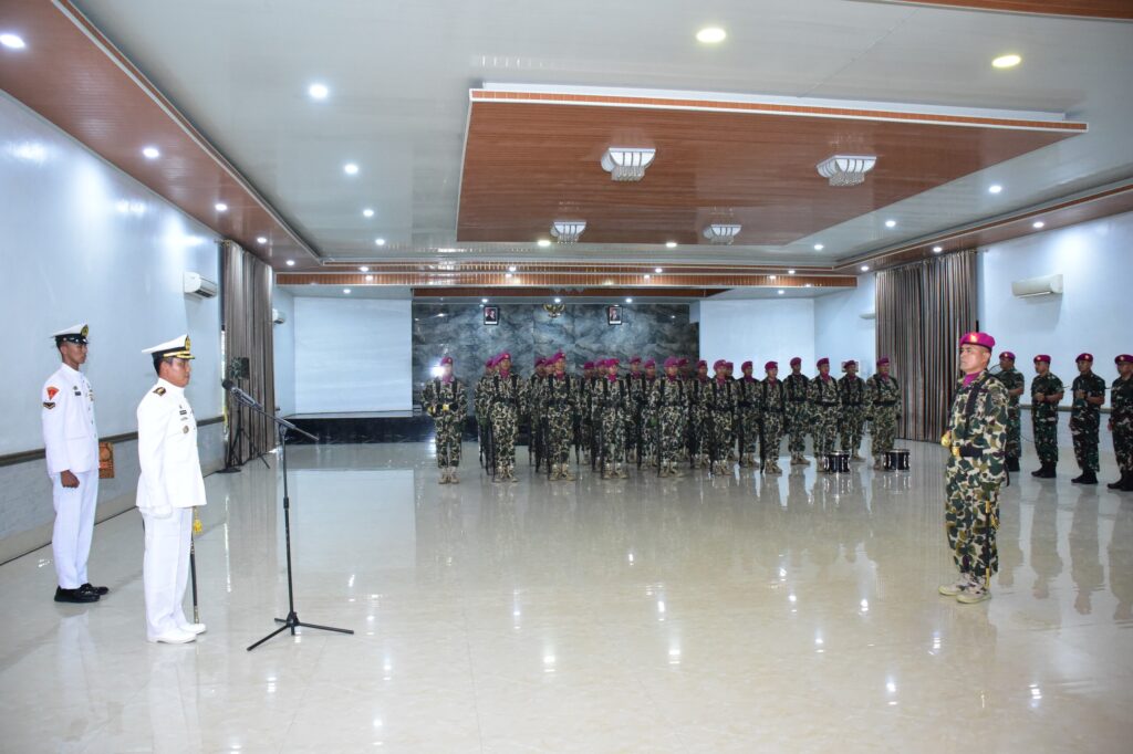 Upacara Persemayaman dan Pelepasan Jenazah Pratu Marinir Anumerta Andi Suvio Berlangsung Khidmat