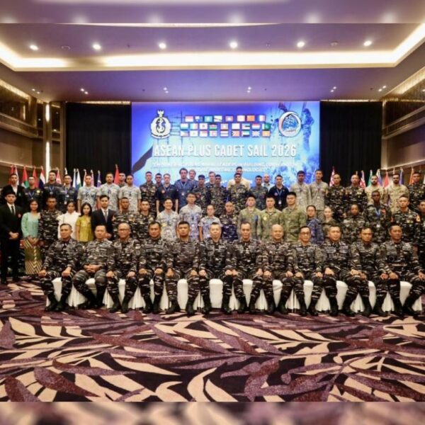 141 Peserta dari 26 Negara Ramaikan ASEAN Plus Cadet Sail 2026 yang Digelar TNI AL