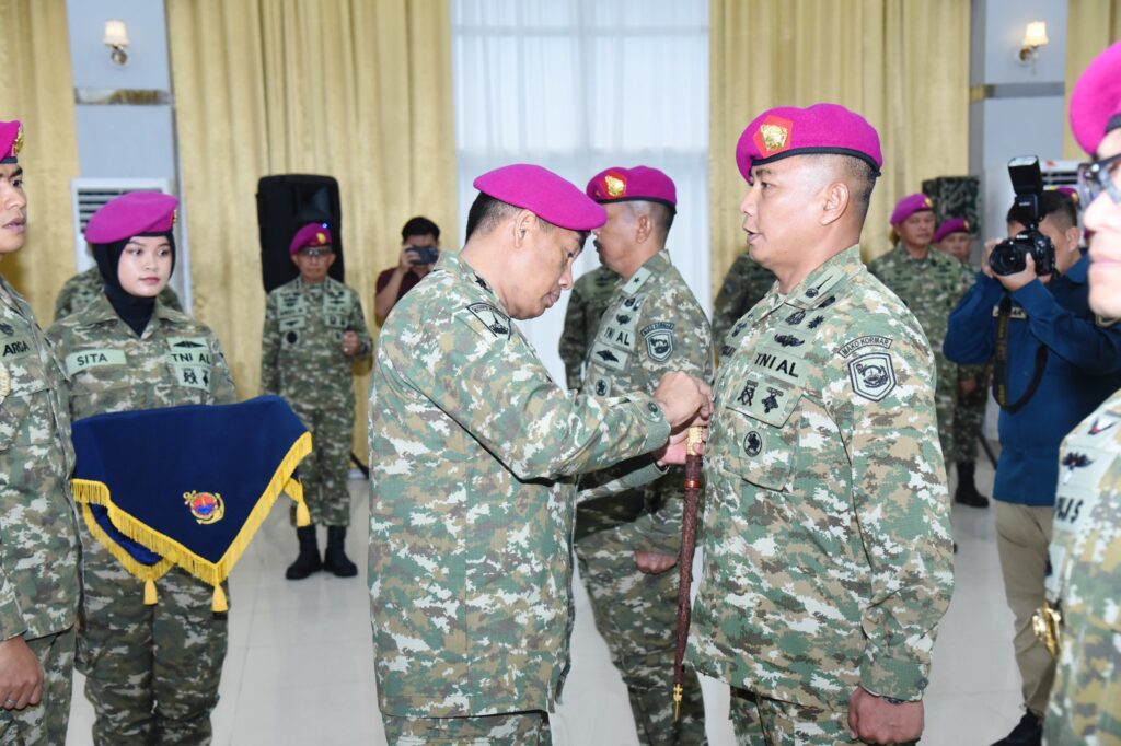 Pangkormar Pimpin Sertijab Sejumlah Jabatan Strategis di Korps Marinir
