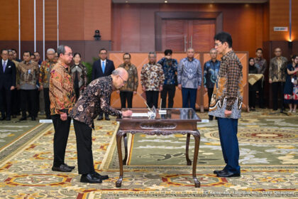 Menkeu Purbaya Yudhi Sadewa Lantik Robert Leonard Marbun sebagai Sekjen Kemenkeu