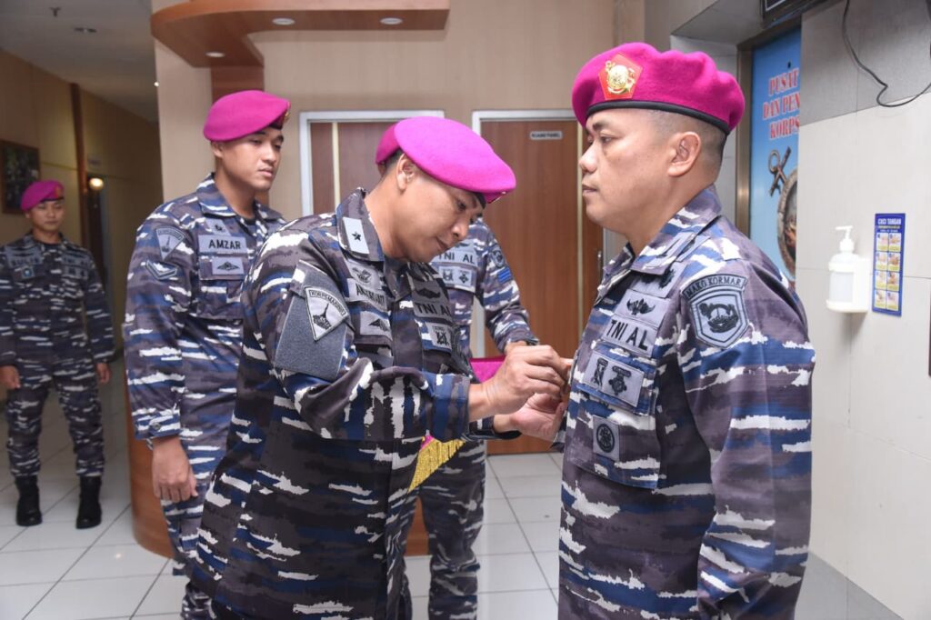 Kolonel Marinir Dr. Arip Supriyadi Resmi Jabat Waasops Pangkormar