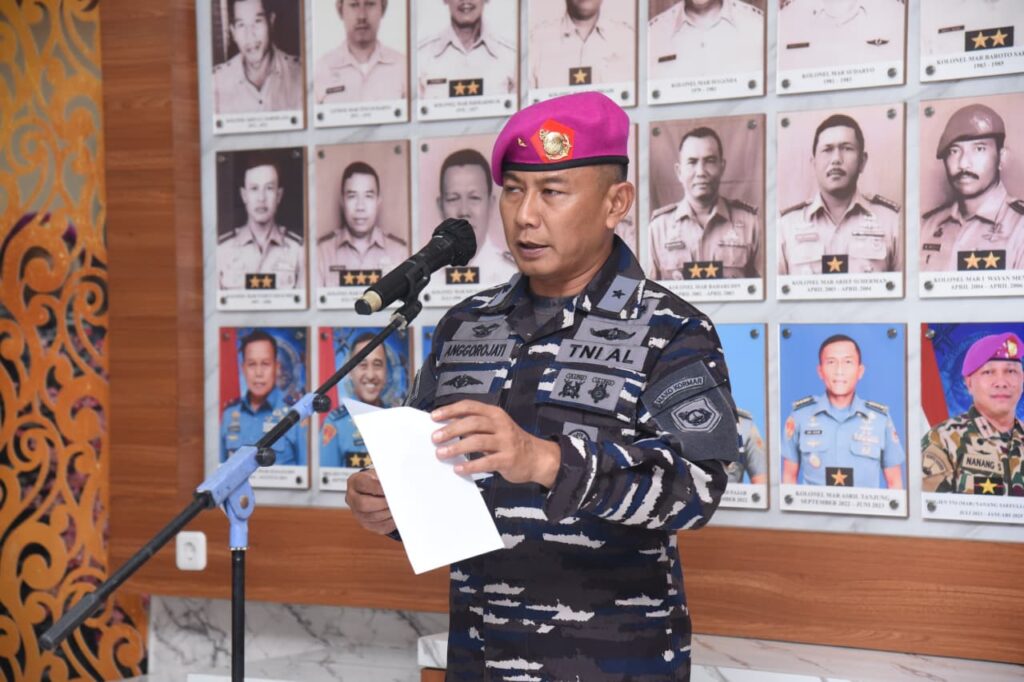 Kolonel Marinir Dr. Arip Supriyadi Resmi Jabat Waasops Pangkormar