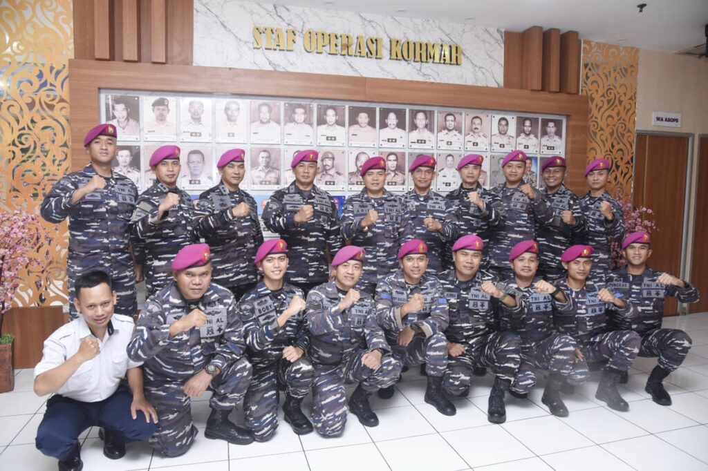 Kolonel Marinir Dr. Arip Supriyadi Resmi Jabat Waasops Pangkormar