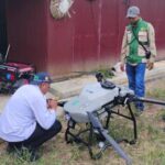 Kementan Dorong Modernisasi Pertanian, Petani CSR Kapuas Dilibatkan Operasikan Drone Kementan Dorong Modernisasi Pertanian, Petani CSR Kapuas Dilibatkan Operasikan Drone