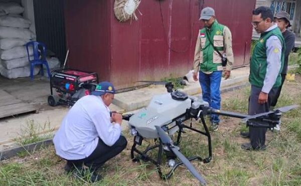 Kementan Dorong Modernisasi Pertanian, Petani CSR Kapuas Dilibatkan Operasikan Drone