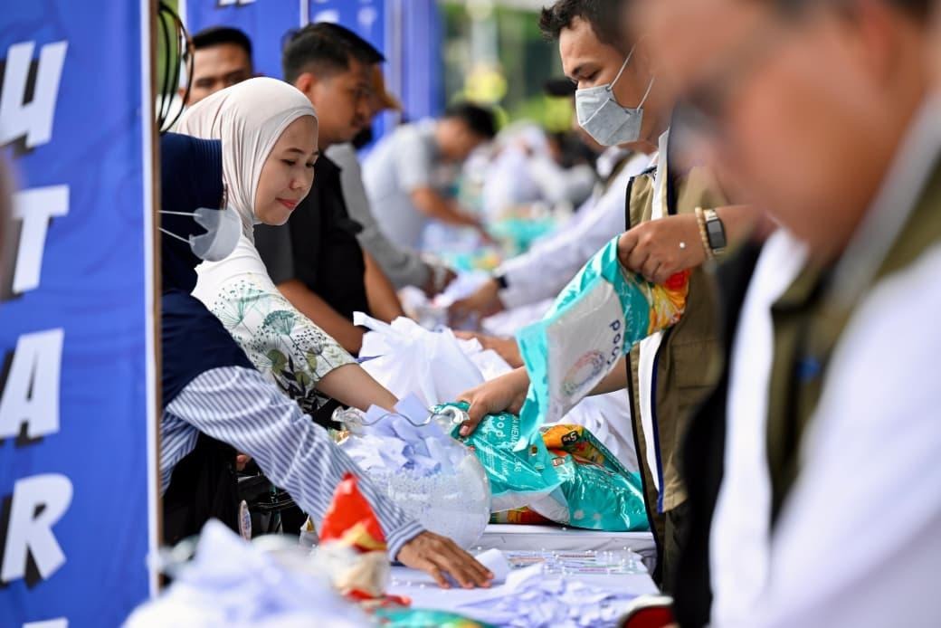 Bazar Rakyat Hidupkan Ekonomi UMKM, Tebar Kebahagiaan Lebaran Bazar Rakyat Hidupkan Ekonomi UMKM, Tebar Kebahagiaan Lebaran