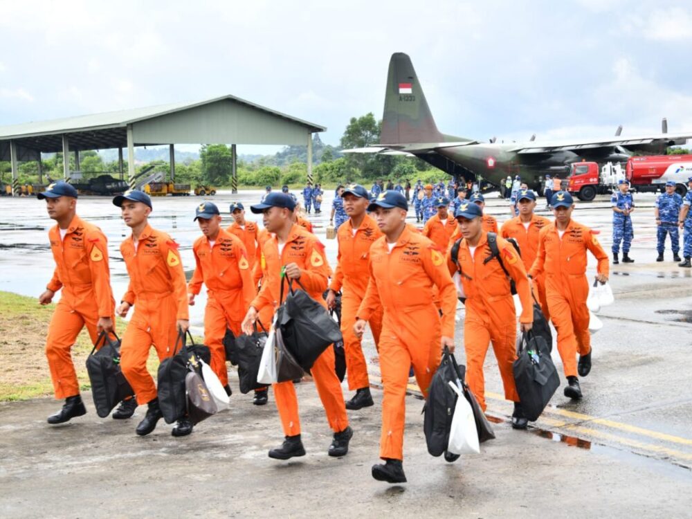 Taruna AAU Jalani Latihan Cakra Wahana Paksa di Lanud Anang Busra Tarakan