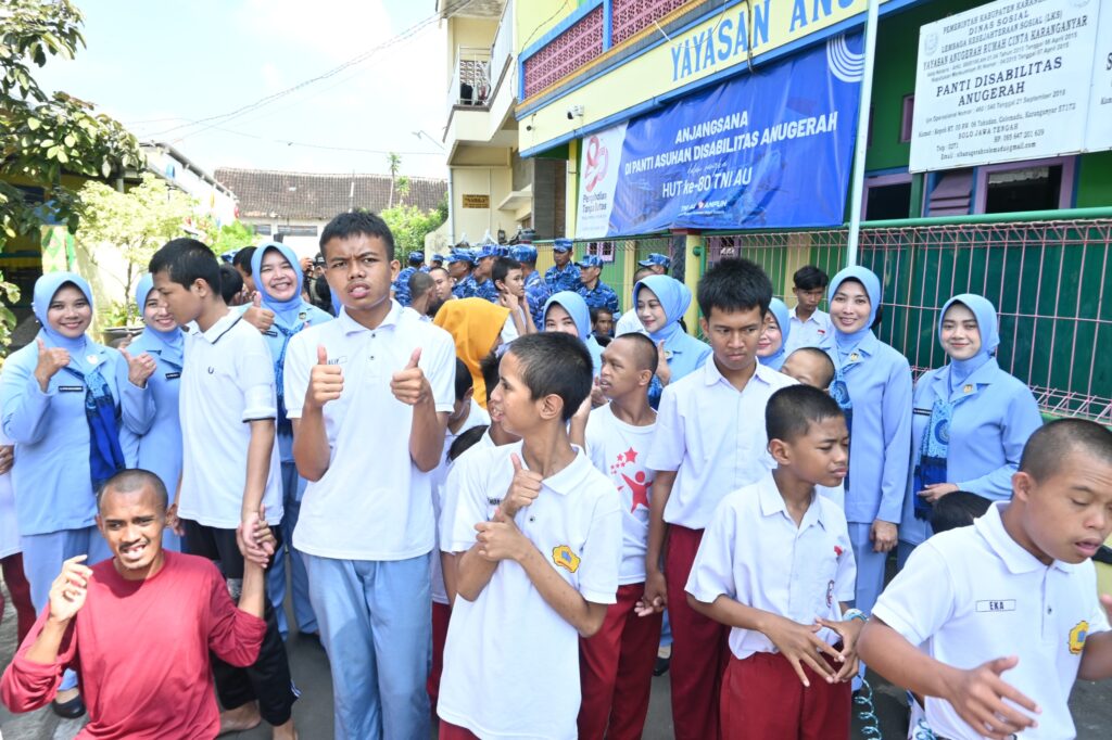 Lanud Adi Soemarmo Gelar Anjangsana Sosial Sambut HUT ke-80 TNI AU