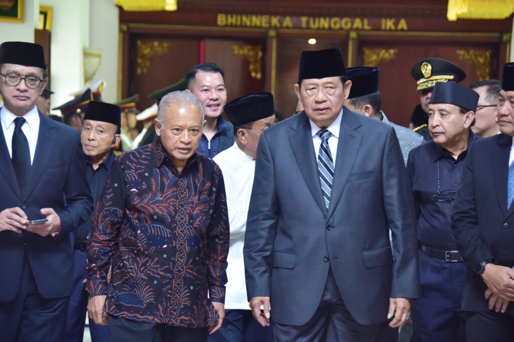 Pangkormar Hadiri Upacara Penghormatan dan Pelepasan Jenazah Prof. Dr. Juwono Sudarsono