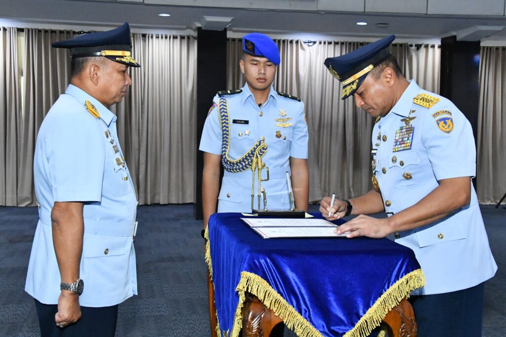 Jelang Purna Tugas, Marsda TNI Ir. Suryanto Serahkan Jabatan Dankoharmatau kepada KASAU