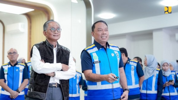 Menteri PU: "Arus Mudik dan Balik Lebaran 2026 Lebih Aman dan Terkendali" Menteri PU: "Arus Mudik dan Balik Lebaran 2026 Lebih Aman dan Terkendali"