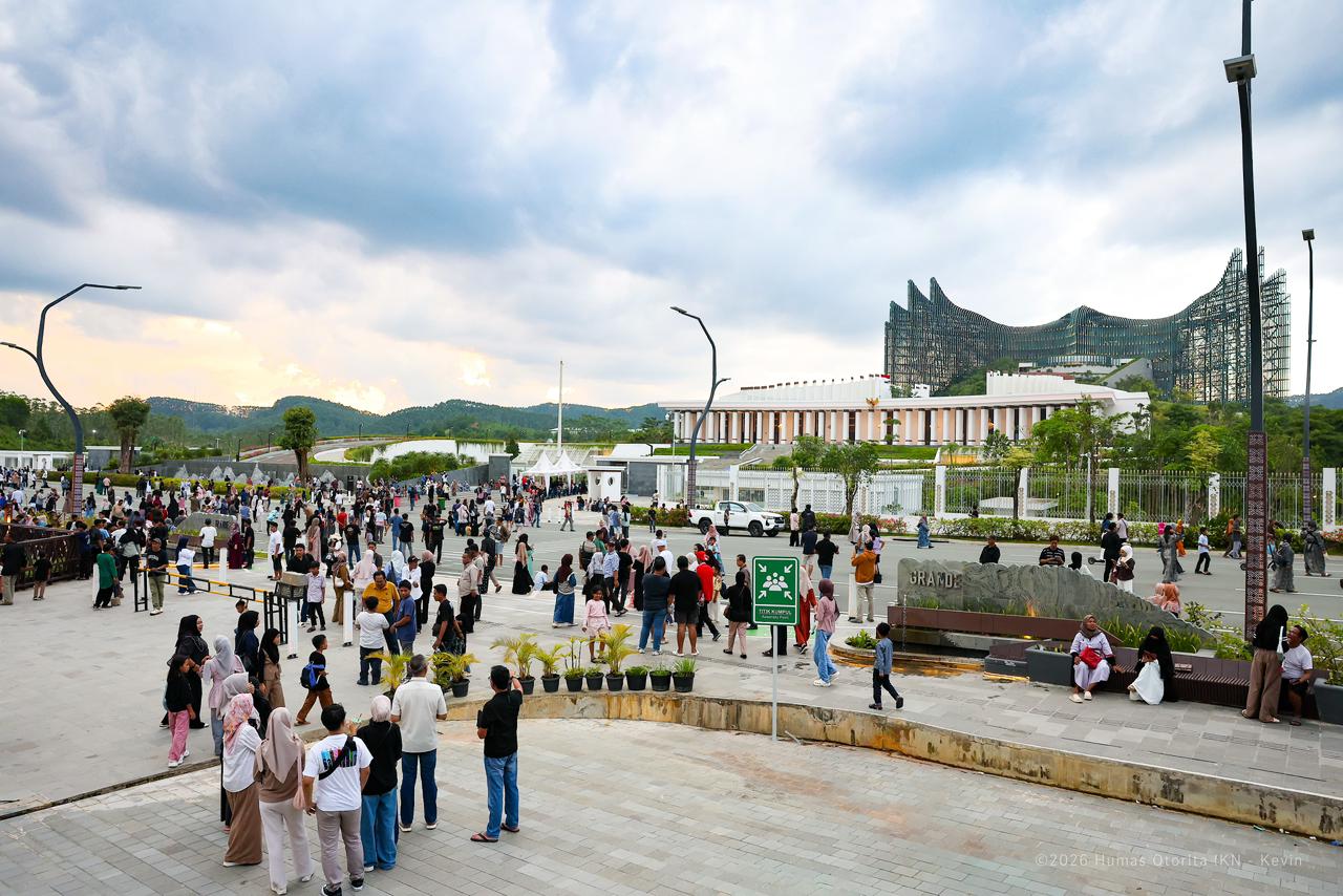 352 Ribu Pengunjung Padati Nusantara Saat Libur Panjang, Otorita IKN Pastikan Layanan Optimal 352 Ribu Pengunjung Padati Nusantara Saat Libur Panjang, Otorita IKN Pastikan Layanan Optimal