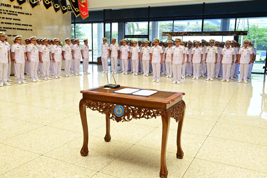 Pangkormar Hadiri Sertijab Wakasal di Mabesal