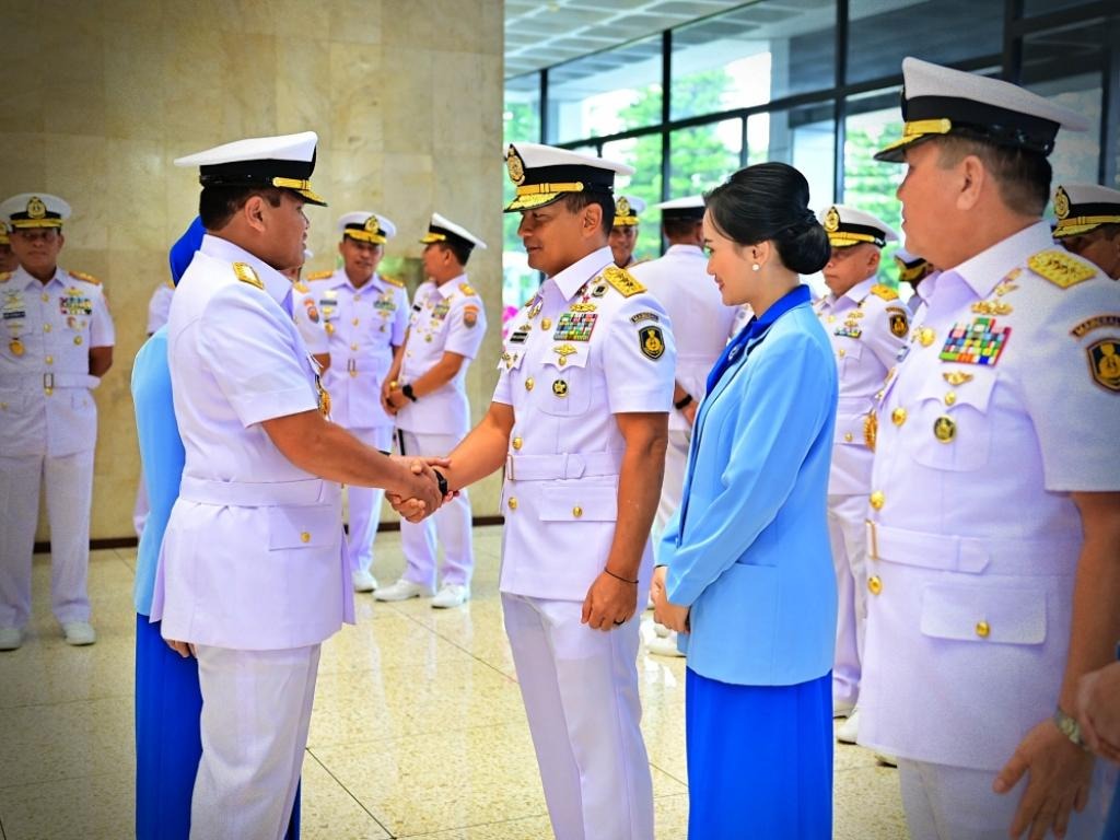 KASAL Pimpin Sertijab Wakasal dan Terima Penyerahan Dua Jabatan Strategis di Mabesal