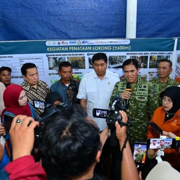 KASAL Hadiri Groundbreaking Penataan Kawasan Kumuh Jadi Kampung Gotong Royong Menteng Tenggulun