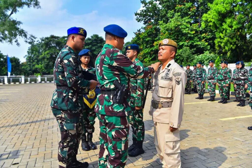 Penuh Kebanggaan, Danlanud Halim Pimpin Upacara Kenaikan Pangkat Personel