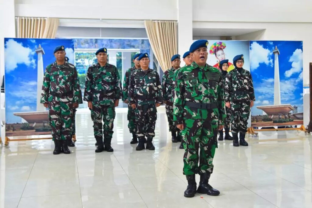 Penuh Kebanggaan, Danlanud Halim Pimpin Upacara Kenaikan Pangkat Personel