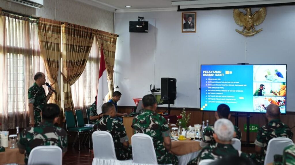 Tinjau RS Dustira, KASAD Tekankan Pelayanan Cepat dan Profesional