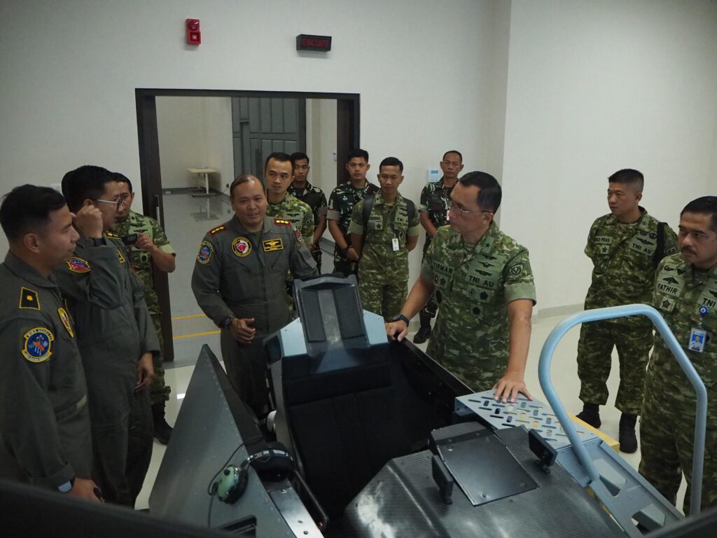 Disopslatau Sosialisasikan Pembinaan Profesi dan Karier Pnb/Nav di Lanud Iswahjudi