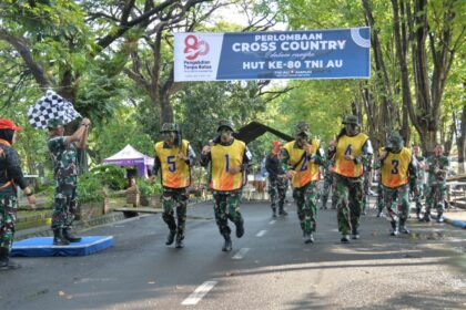Semarak HUT ke-80 TNI AU, Cross Country Lanud Muljono Asah Fisik Prajurit