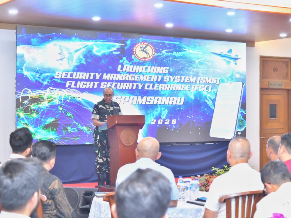 Dispamsanau Resmikan Aplikasi SMS Flight Security Clearance untuk Tingkatkan Layanan Penerbangan
