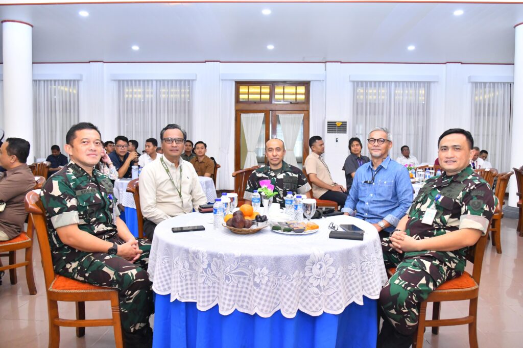 Dispamsanau Resmikan Aplikasi SMS Flight Security Clearance untuk Tingkatkan Layanan Penerbangan