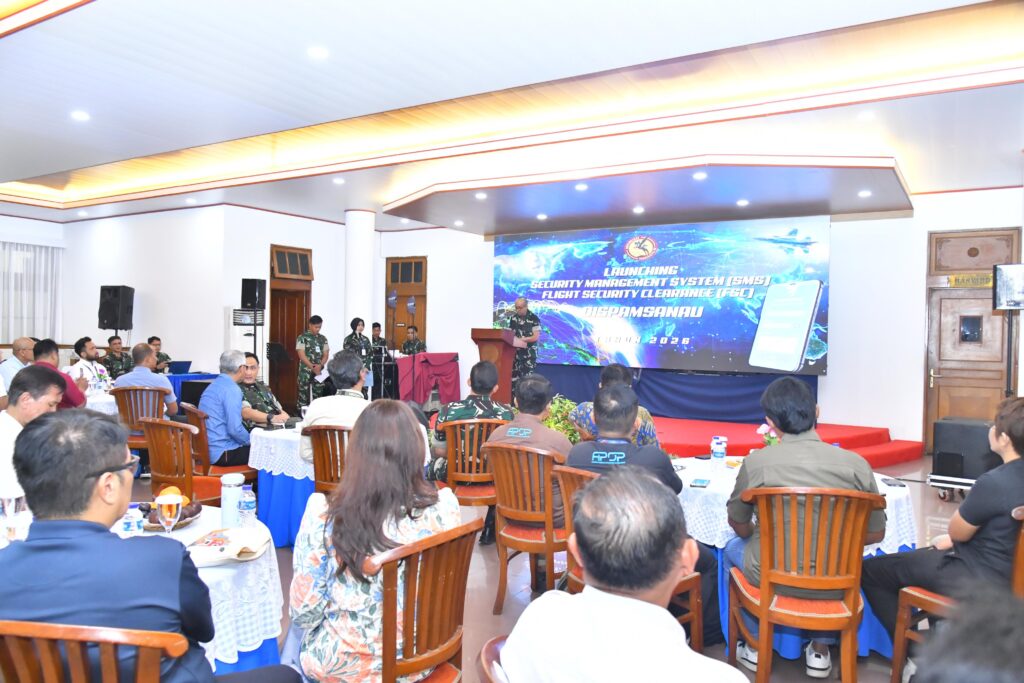 Dispamsanau Resmikan Aplikasi SMS Flight Security Clearance untuk Tingkatkan Layanan Penerbangan