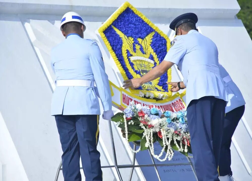 Peringatan HUT ke-80 TNI AU, Danlanud Halim Hadiri Ziarah di TMPNU Kalibata