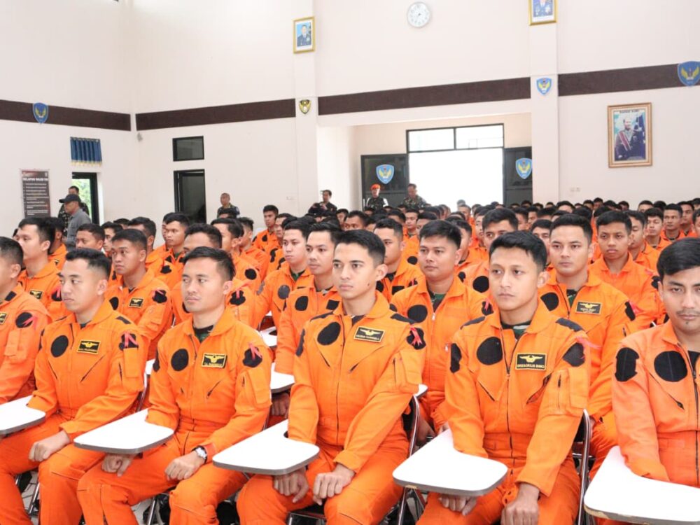 TNI AU Tingkatkan Kesiapsiagaan, Gelar Latihan Survival Tempur Awak Pesawat