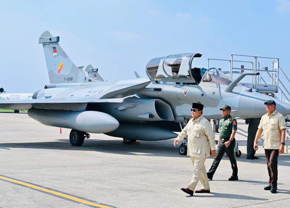Presiden Prabowo Serahkan Pesawat Rafale dan Alutsista Modern untuk Perkuat Pertahanan TNI