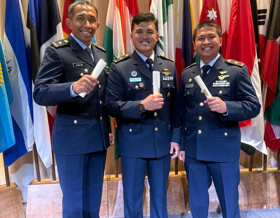 Tiga Perwira TNI AU Selesaikan Air Command and Staff College di Amerika Serikat