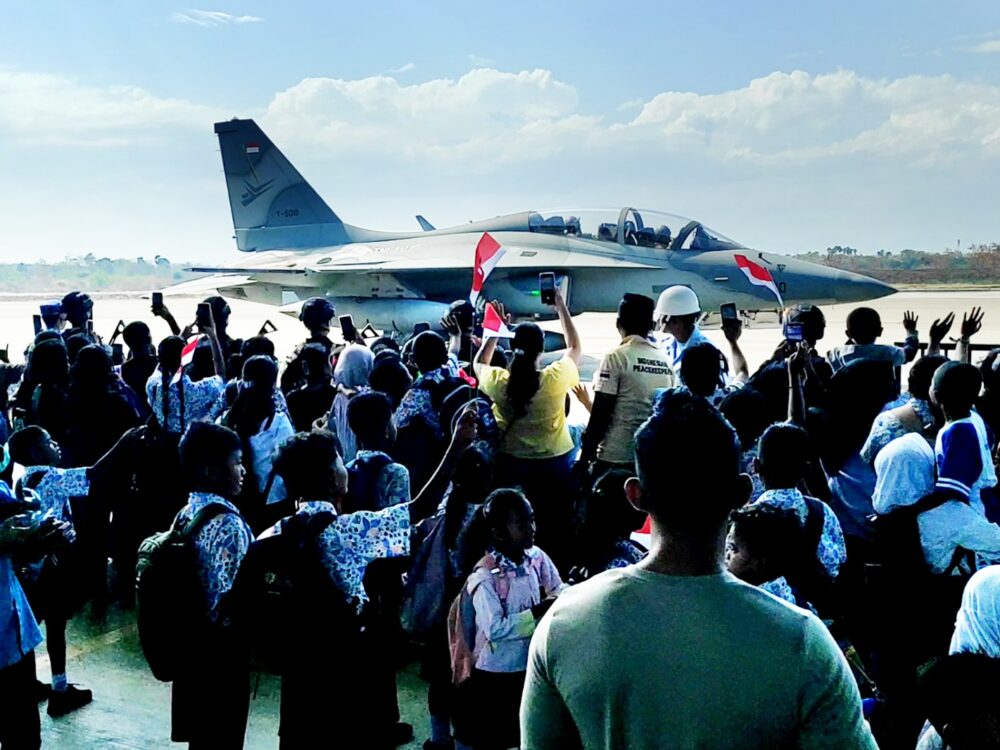Open Base Lanud El Tari Kenalkan Alpalhankam TNI AU dan Kesiapan Pitch Black 2026 kepada Masyarakat
