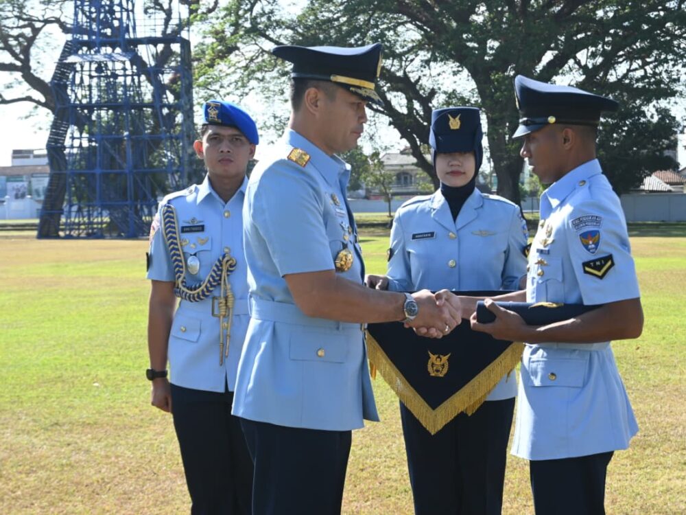 413 Lulusan Setukba TNI AU Angkatan ke-50 Resmi Dilantik Menjadi Sersan Dua
