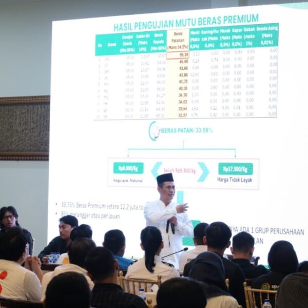 Mentan Amran Ajak Pemuda Berantas Dugaan Mafia Beras Fortifikasi