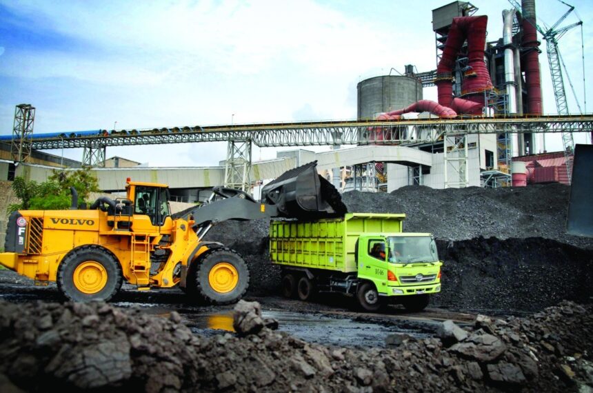 Kemen ESDM Tetapkan HBA Awal Agustus 2026 USD124,44 per Ton, Turun 5,62%