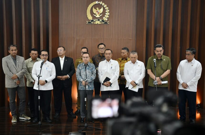 Prabowo Tekankan Perlindungan Pengemudi, Aturan Ojol Disiapkan