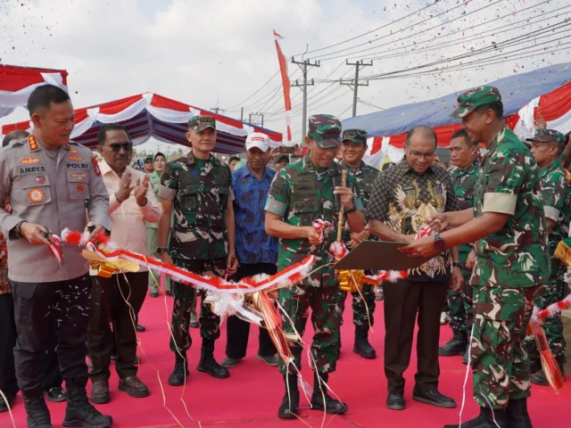 Pangdam XVIII/Kasuari Resmikan Jembatan Garuda, Hubungkan Klamana dan Klablim