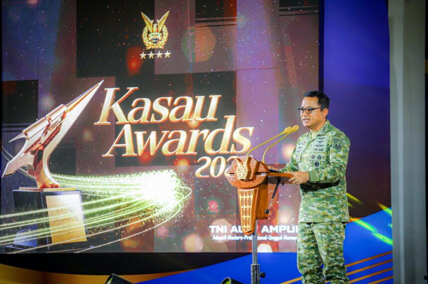TNI AU Apresiasi Jurnalis melalui KASAU Awards 2026
