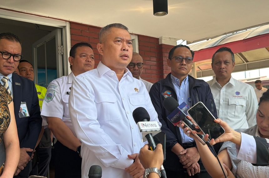 7 Bandara Terdampak Abu Anak Krakatau, Kemenhub Siapkan 6 Alternatif