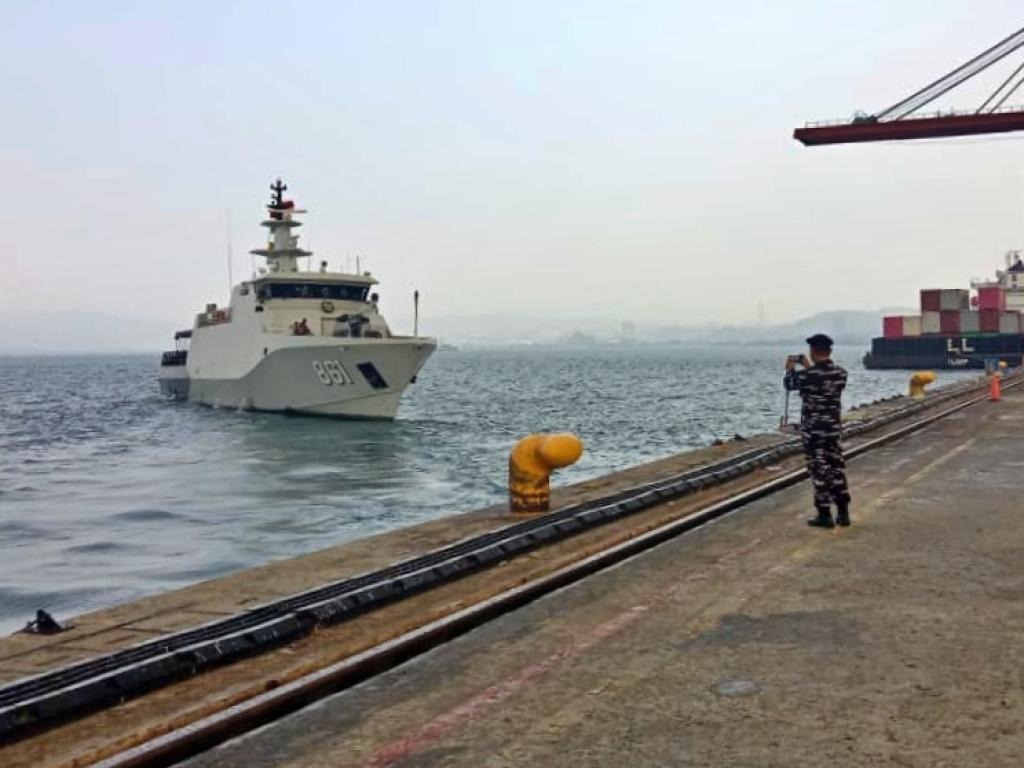 Lima Jurnalis Hilang Kontak di Anak Krakatau, TNI AL Bergerak