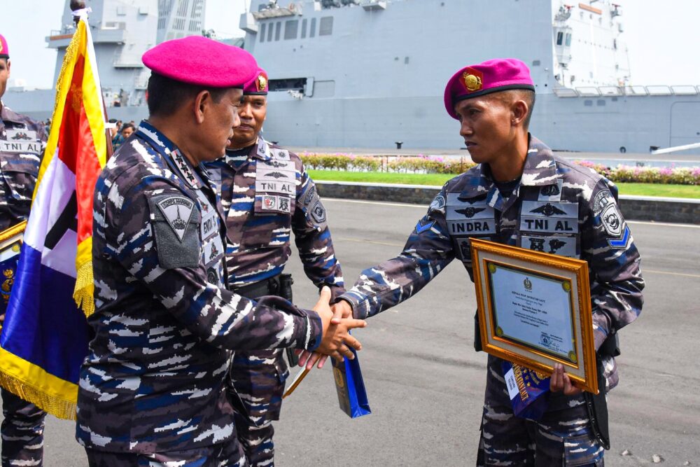 Kopda Marinir Indra Susila Pratama Raih Tamtama Teladan TNI AL 2026
