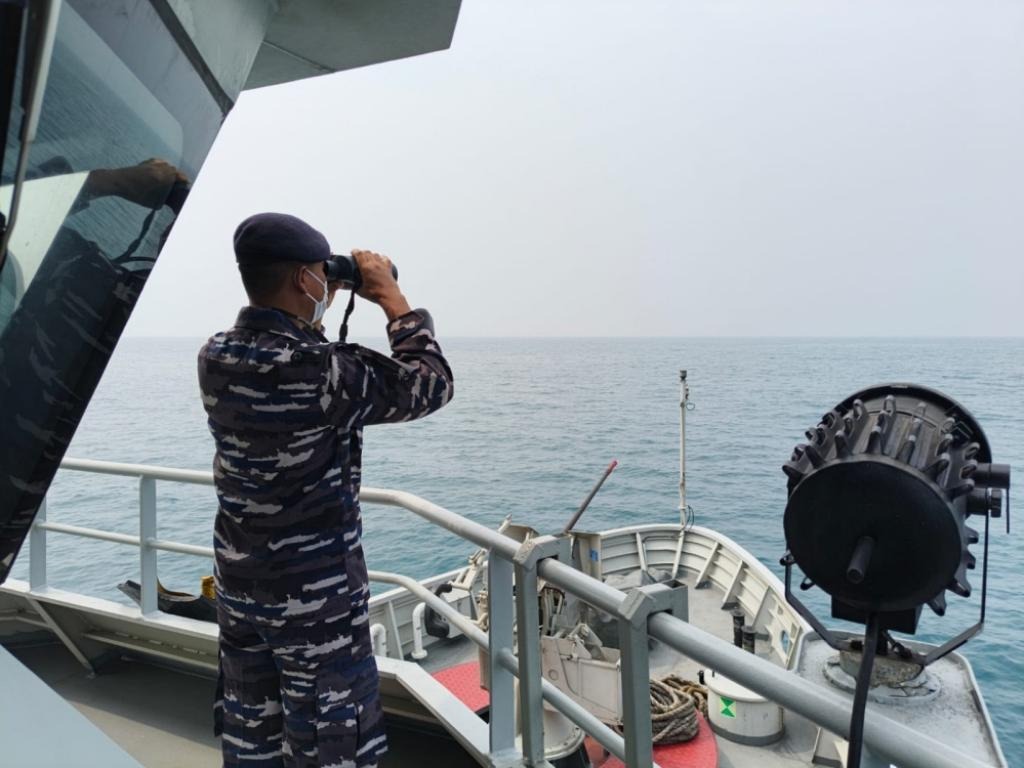 Hari Keenam Pencarian Selat Sunda, TNI AL Kembali Temukan Pelampung