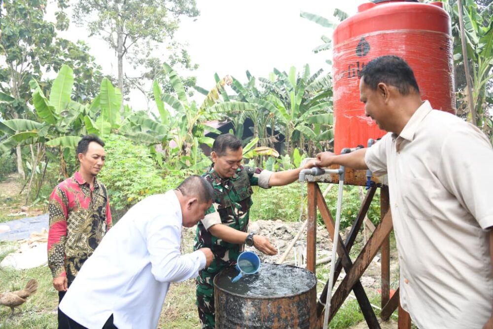 Lanud Supadio Dukung Sumur Bor untuk Warga Kubu Raya di Tengah Kemarau Panjang