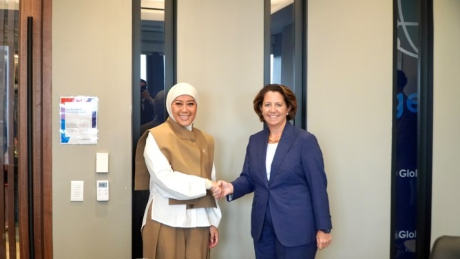 Microsoft Investasi 1,7 Miliar Dollar AS, Meutya Dorong Transfer Teknologi dan Talenta Indonesia
