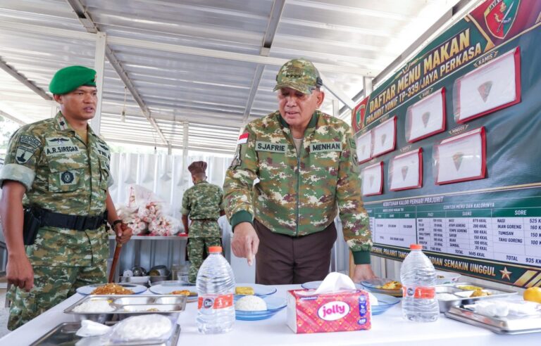Menhan Tinjau Yonif TP 339/Jaya Perkasa, Tegaskan Dua Fungsi Utama Satuan