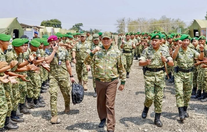 Menhan Sjafrie Tinjau Yonif TP 338/Talaga Manggung, Dorong Penguatan Sishankamrata dan Ekonomi Daerah