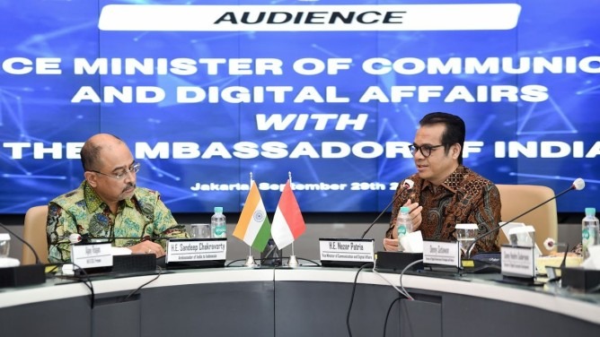 Belajar dari India, Wamen Nezar Siapkan “Rel” Digital Layanan Publik